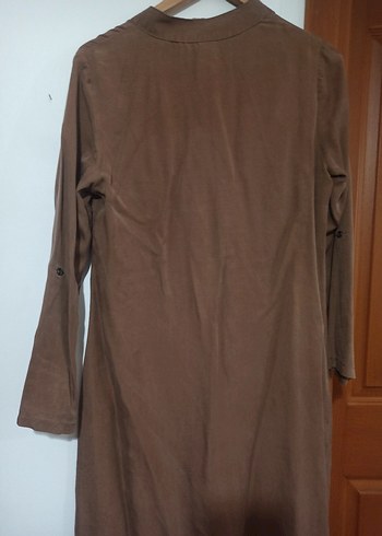 Bej Uzun Kollu Düğmeli Kadın Tunik - Görsel 4