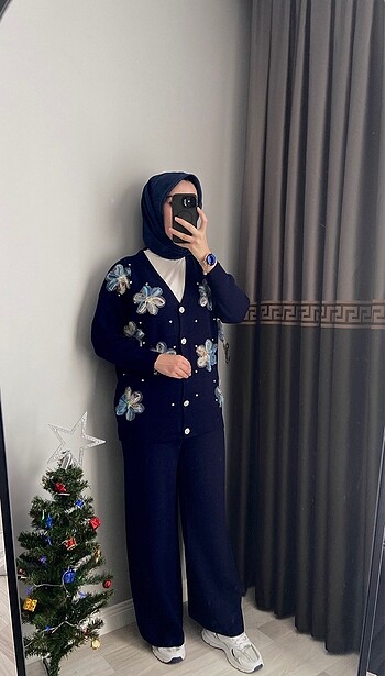 Çiçekli takım ????