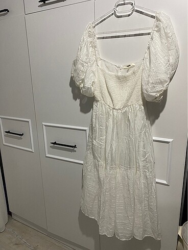 40 Beden Koton balon kol kırık beyaz elbise