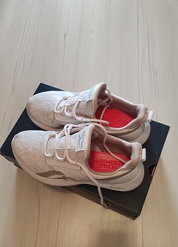 Reebok kadın spor ayakkabı - Görsel 5