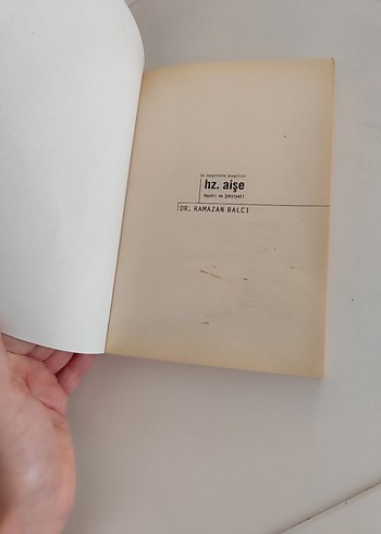 Hz. Aise - En Sevgilinin Sevgilisi Kitabı - Görsel 2