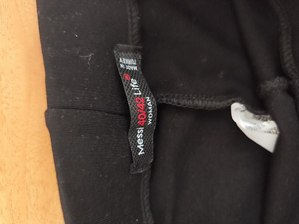 Siyah Elastik Spor Kadın Tayt - Görsel 4