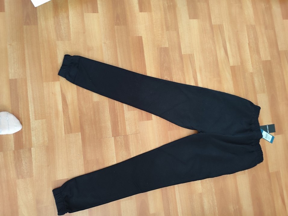 Siyah Elastik Spor Kadın Tayt - Görsel 2