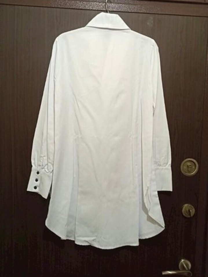 Düğmeli Uzun Kollu Beyaz Kadın Gömlek - Görsel 2