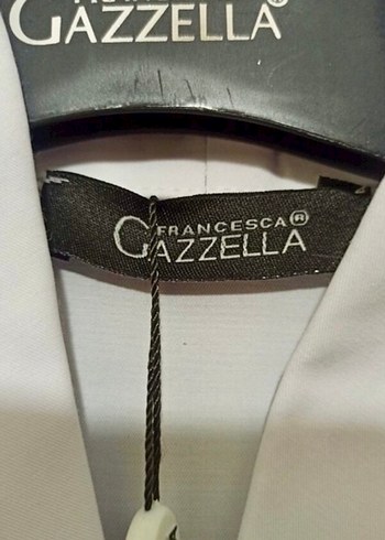 Düğmeli Beyaz Uzun Kollu Kadın Gömlek - Görsel 3