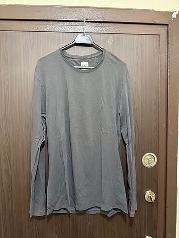 Zara Sweatshirt
