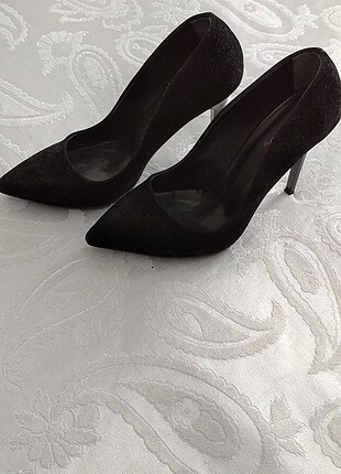 Bayan stiletto