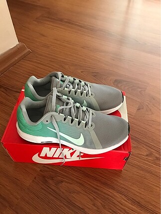 Nike spor ayakkabı