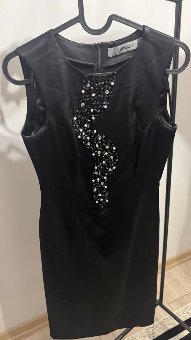 Boncuk İşlemeli Siyah Uzun Abiye Elbise - Görsel 2