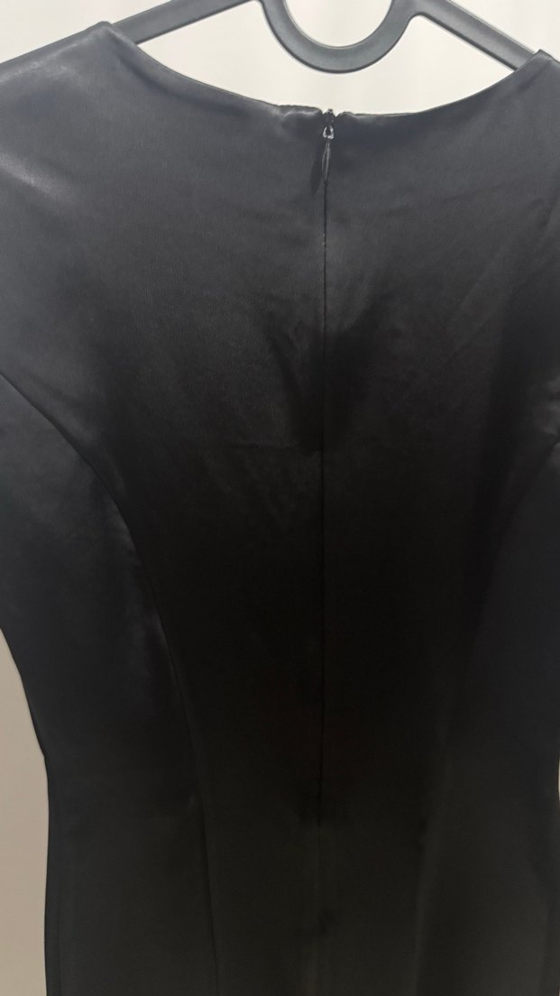 Boncuk İşlemeli Siyah Uzun Abiye Elbise - Görsel 5