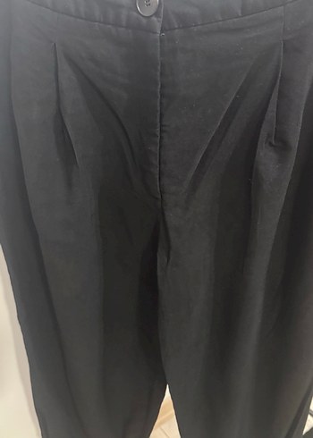 Kadın Siyah Keten Pilili Midi Pantolon - Görsel 2