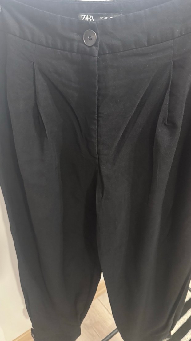 Kadın Siyah Keten Pilili Midi Pantolon - Görsel 2