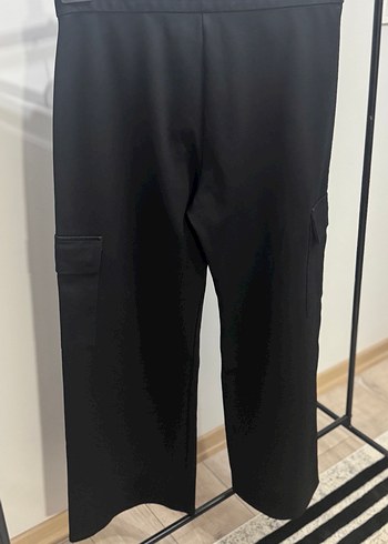 Siyah Kemerli Rahat Kadın Kumaş Pantolon - Görsel 4