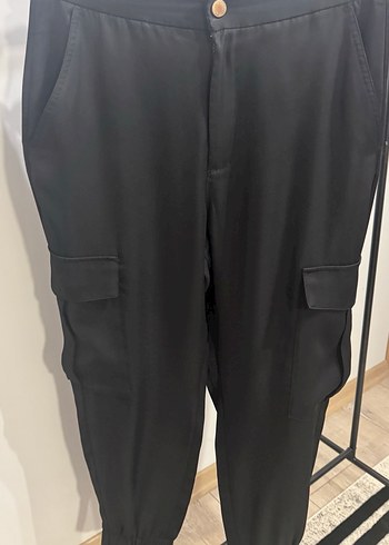 Siyah Beli Kemerli Kadın Salaş Pantolon - Görsel 3