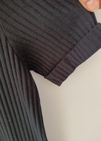 Siyah Kısa Kollu Fitted Midi Elbise - Görsel 3