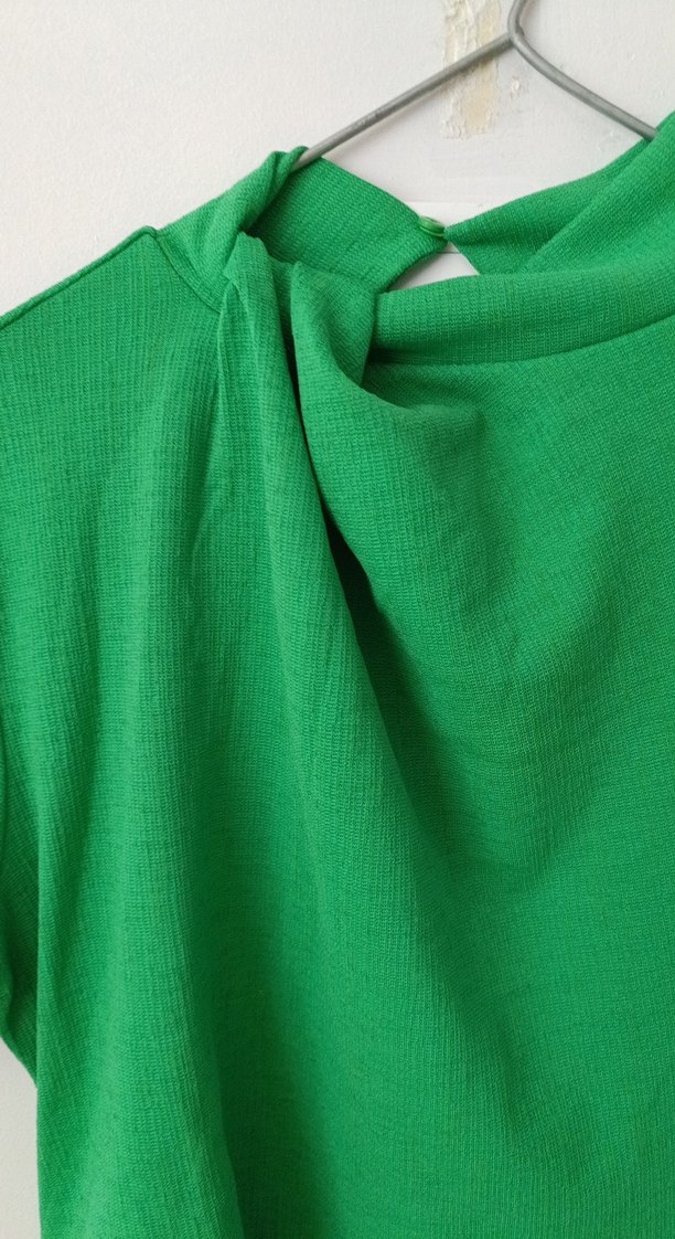 Yeşil Drapeli uzun Elbise - Görsel 2