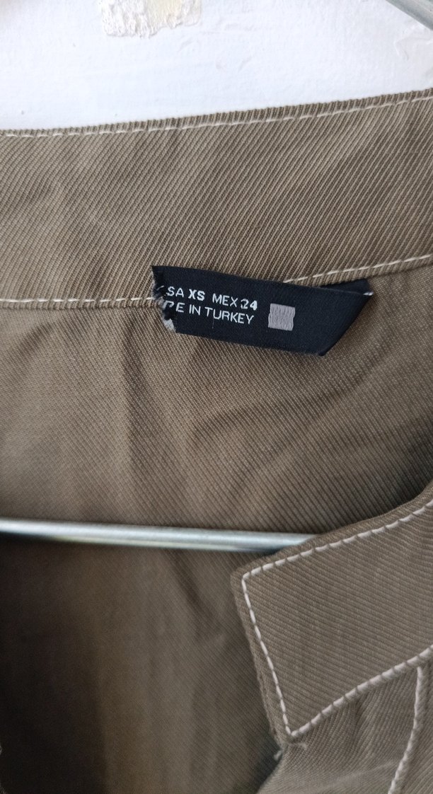 Düğmeli haki Kadın Keten Tulum - Görsel 3