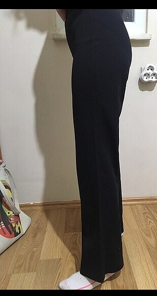 Yüksel bel pantolon