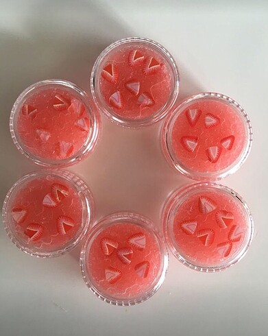  Beden Çilekli lip scrub