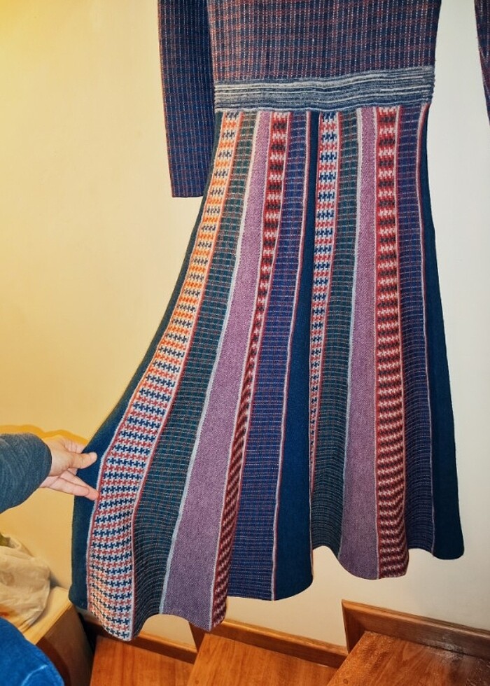 Stefanel Yün elbise otantik stil - Görsel 3