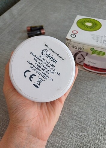 Kiwi Kiwi mini vacuum cleaner