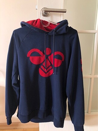 Hummel sweatshirt