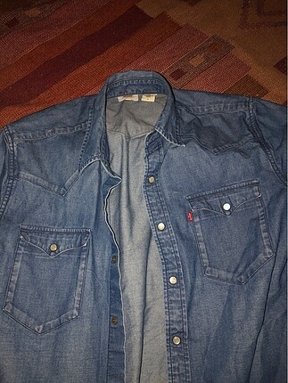 Levis Levis