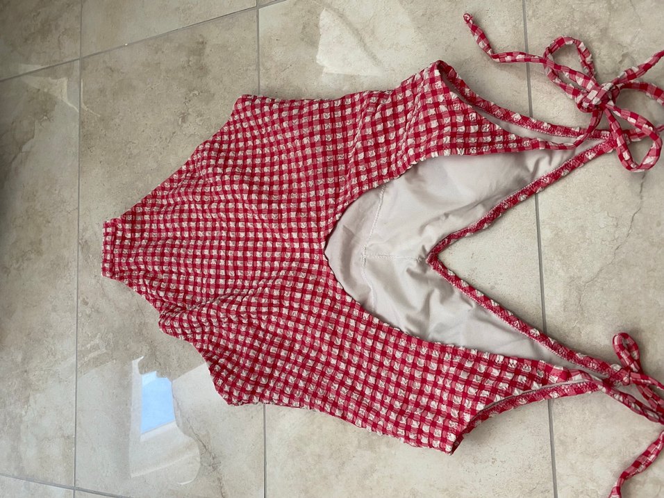 Kırmızı Kareli Dantel Detaylı İnce Askılı Mayo - Görsel 2