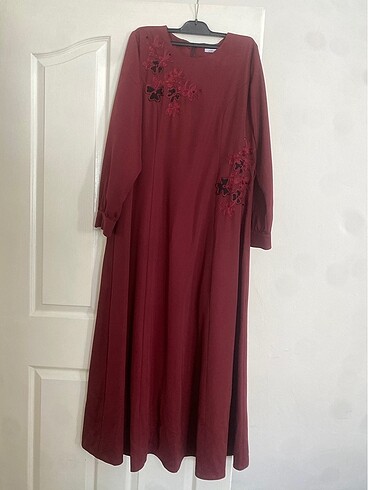 Bordo abiye