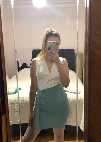 V Yaka Kolsuz Düğmeli Uzun Kadın Elbise - Görsel 3