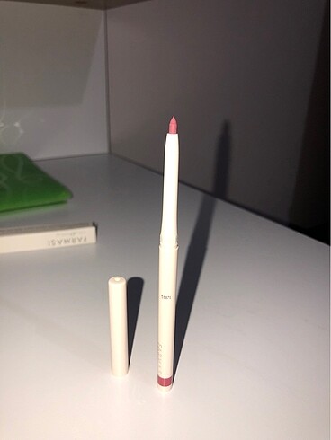 Farmasi dudak kalemi - Görsel 3