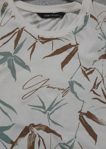 Beyaz kısa kollu  sıfır tişört    pamuklu kumaşi olup terletmez - Görsel 3