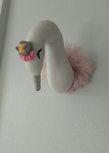 Pembe Peluş Kuğu Duvar Süsü - Görsel 3