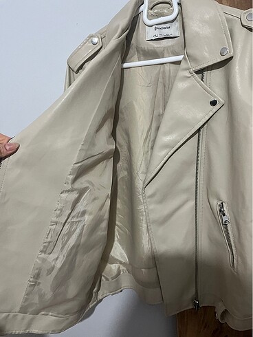 l Beden beyaz Renk Stradivarius biker ceker