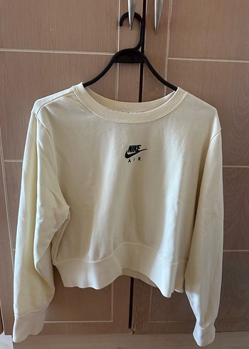 Nike Nike Beyaz Uzun Kollu Sweatshirt