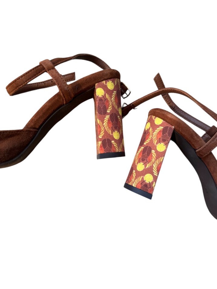 Bohem Tarzı Renkli Bağcıklı Dolgu Topuklu Kadın Sandalet - Görsel 2