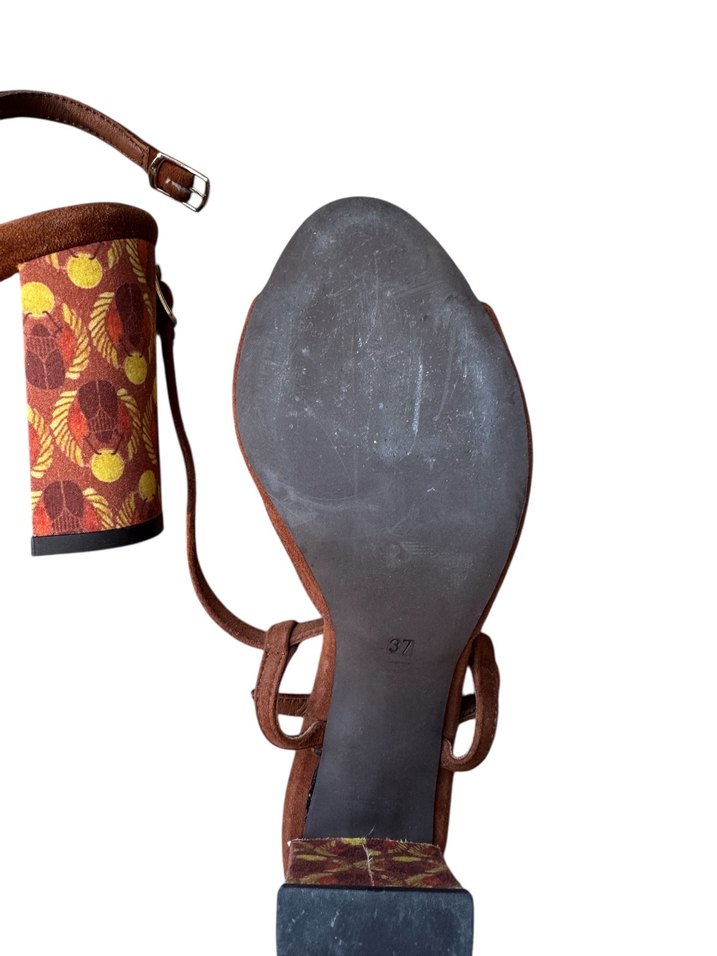 Bohem Tarzı Renkli Bağcıklı Dolgu Topuklu Kadın Sandalet - Görsel 3