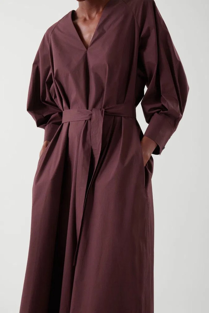 Bordo V Yakalı Kemerli Uzun Kadın Elbise - Görsel 5