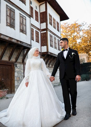 54 Beden Düğün İçin Siyah Modern Klasik Damat Takımı