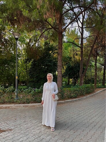 Trendyol & Milla Beyaz elbise