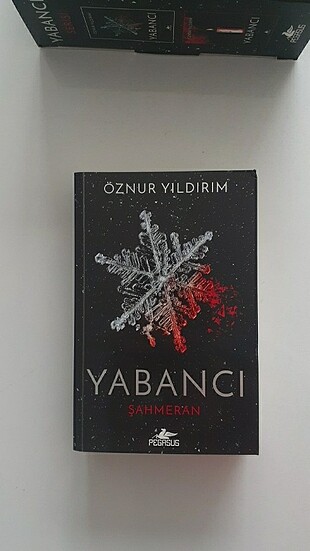  Beden Yabancı Serisi Kutulu 2 Kitap, Şahmeran&Veyl