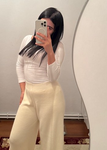 Beyaz Midi Kadın İspanyol Paça Pantolon - Görsel 2