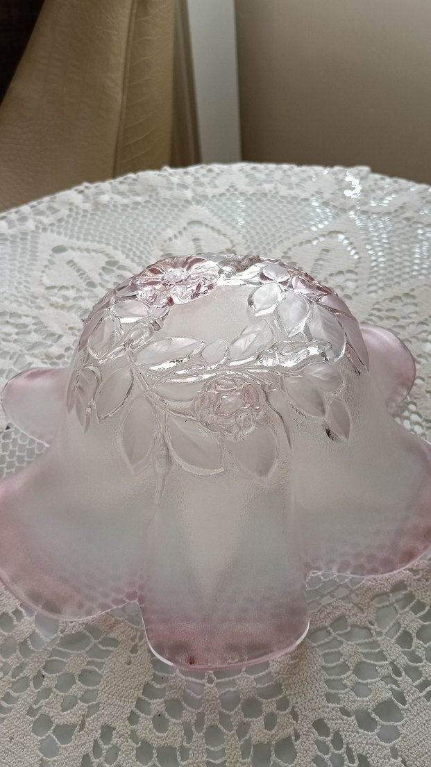 Pembe Vintage Nakış Desenli Tabak - Görsel 3