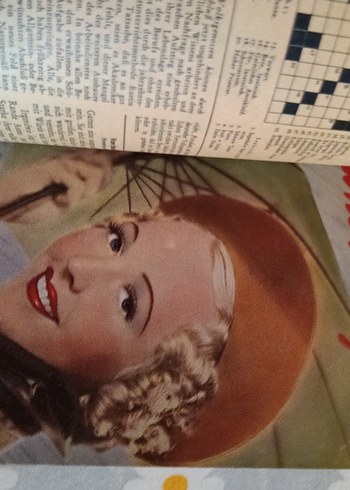 Beden Renk Deri Kapaklı Sanat Kitabı,Diener magazin