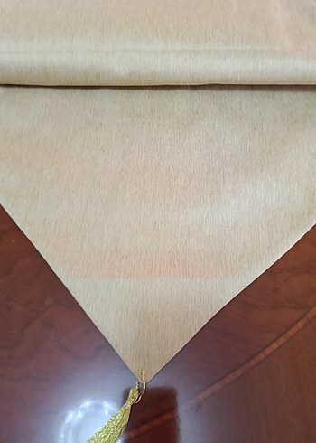 Beden Bej Pastel Çizgili Masa Örtüsü