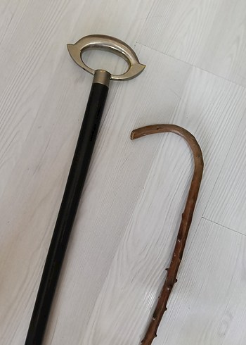 Bej ve Gri Minimalist Erkek Bastonlar