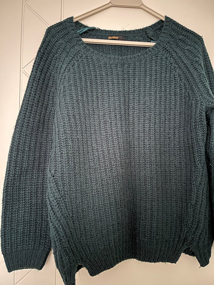 Kadın Koyu Yeşil Örgü Kazak - Görsel 3