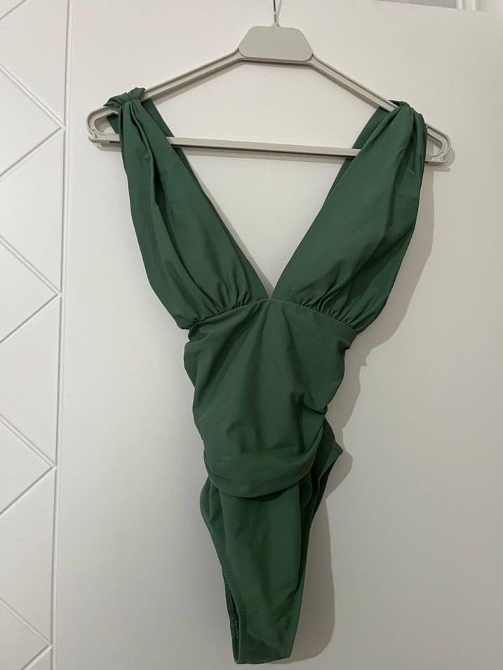 Yeşil Drapeli İnce Askılı Uzun Mayo - Görsel 3