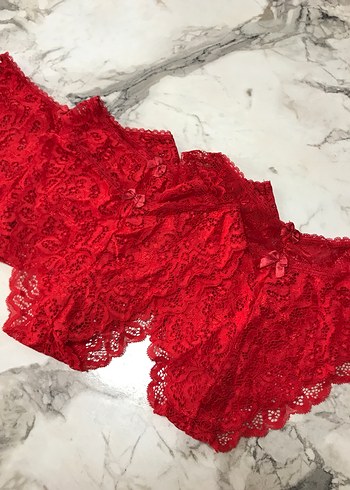 Kırmızı Dantelli Kadın Külot - Görsel 3