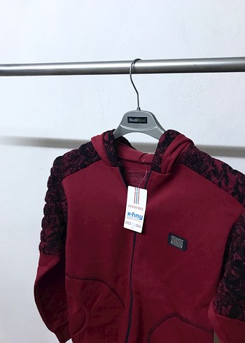 Bordo Kapüşonlu Erkek Çoçuk Ceket - Görsel 3